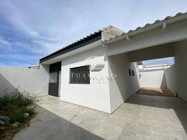 #090 - Casa para Venda em Luís Eduardo Magalhães - BA