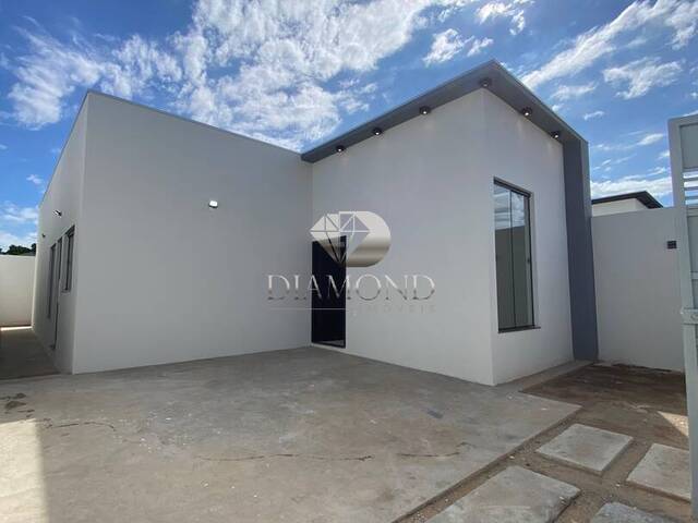 #106 - Casa para Venda em Luís Eduardo Magalhães - BA