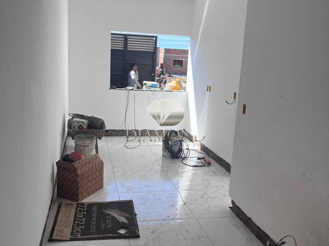 #127 - Casa para Venda em Luís Eduardo Magalhães - BA
