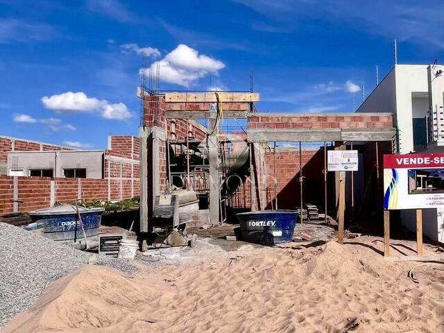 #130 - Casa para Venda em Luís Eduardo Magalhães - BA