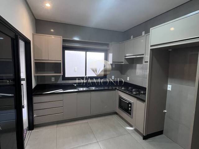 #156 - Casa para Venda em Luís Eduardo Magalhães - BA