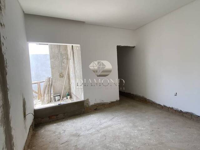 #205 - Casa para Venda em Luís Eduardo Magalhães - BA