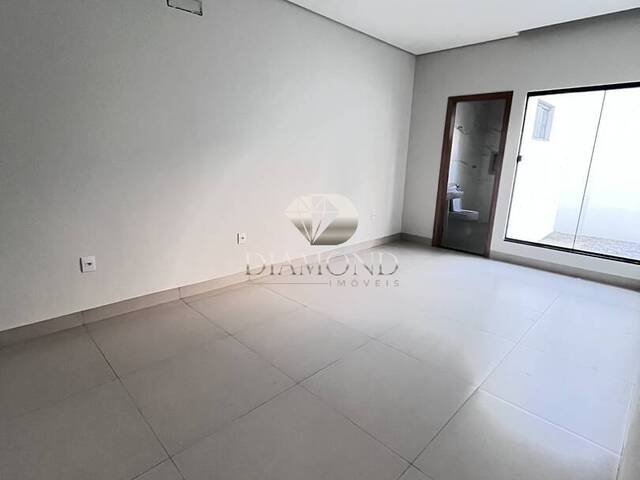 #079 - Casa para Venda em Luís Eduardo Magalhães - BA