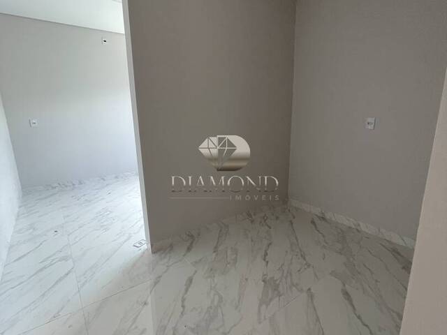 #090 - Casa para Venda em Luís Eduardo Magalhães - BA