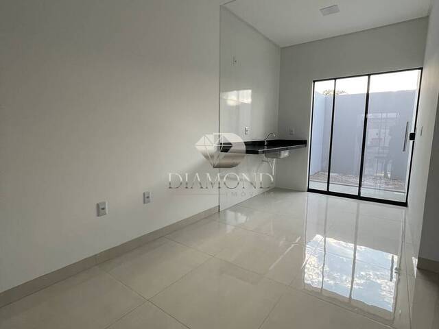 #075 - Casa para Venda em Luís Eduardo Magalhães - BA