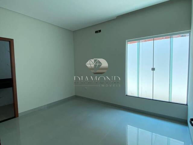 #217 - Casa para Venda em Luís Eduardo Magalhães - BA