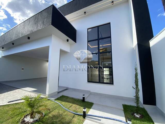 #077 - Casa para Venda em Luís Eduardo Magalhães - BA