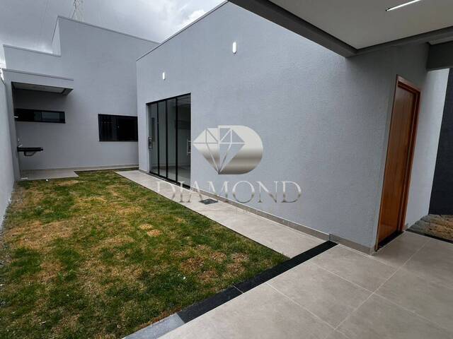 #207 - Casa para Venda em Luís Eduardo Magalhães - BA