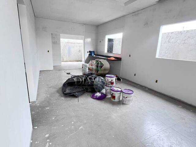 #220 - Casa para Venda em Luís Eduardo Magalhães - BA