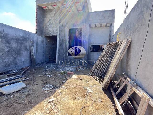 #255 - Casa para Venda em Luís Eduardo Magalhães - BA