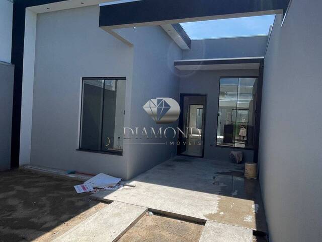 #060 - Casa para Venda em Luís Eduardo Magalhães - BA