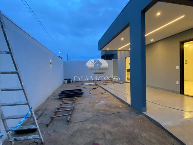 #059 - Casa para Venda em Luís Eduardo Magalhães - BA