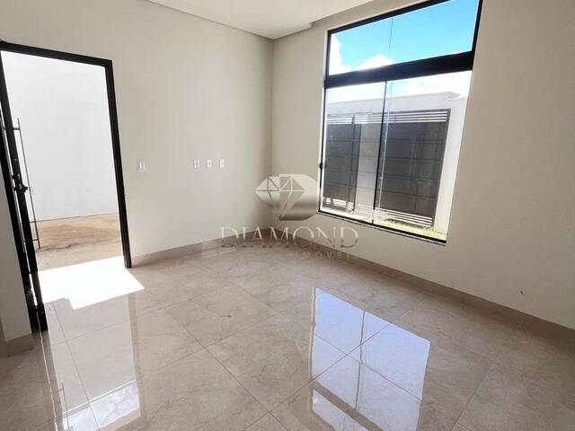 Casa para Venda em Luís Eduardo Magalhães - 2