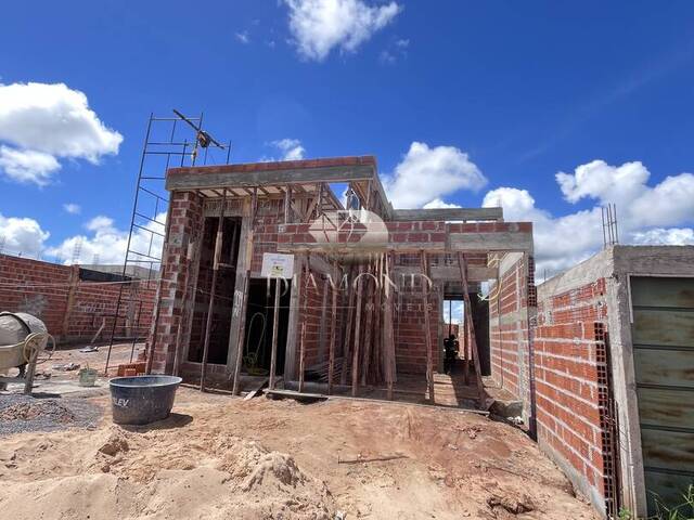 #270 - Casa para Venda em Luís Eduardo Magalhães - BA