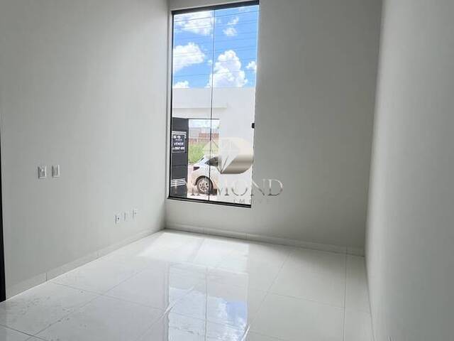 #054 - Casa para Venda em Luís Eduardo Magalhães - BA