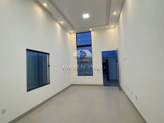 #244 - Casa para Venda em Luís Eduardo Magalhães - BA