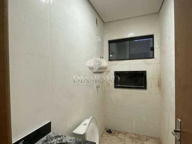 #063 - Casa para Venda em Luís Eduardo Magalhães - BA