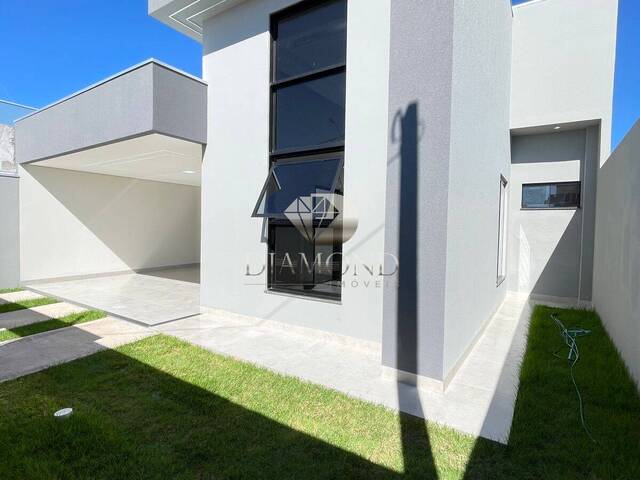 #041 - Casa para Venda em Luís Eduardo Magalhães - BA