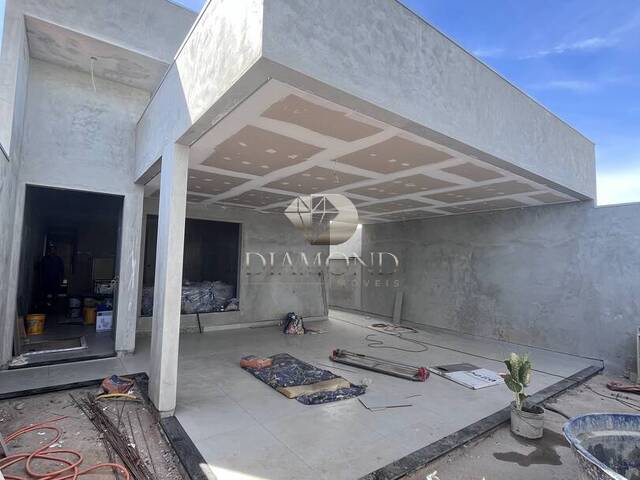 #032 - Casa para Venda em Luís Eduardo Magalhães - BA