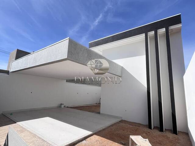 #298 - Casa para Venda em Luís Eduardo Magalhães - BA