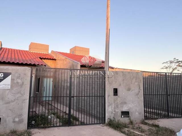 #299 - Casa para Venda em Luís Eduardo Magalhães - BA