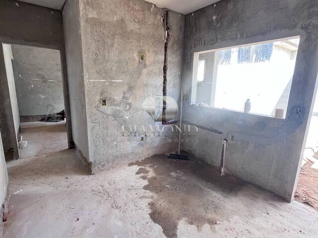 #301 - Casa para Venda em Luís Eduardo Magalhães - BA