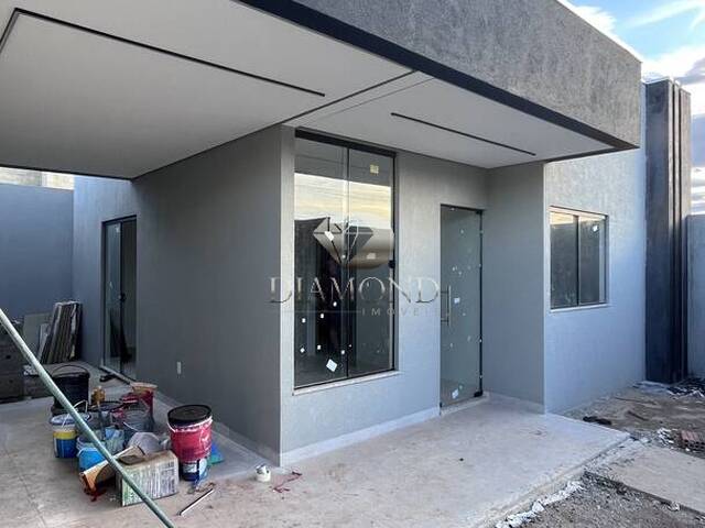 #302 - Casa para Venda em Luís Eduardo Magalhães - BA