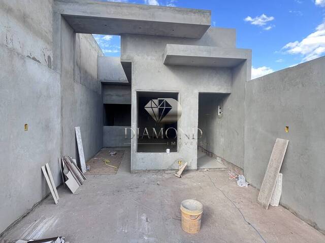 #397 - Casa para Venda em Luís Eduardo Magalhães - BA - 1