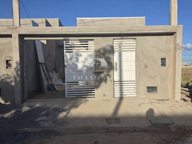 Casa para Venda em Luís Eduardo Magalhães - 2