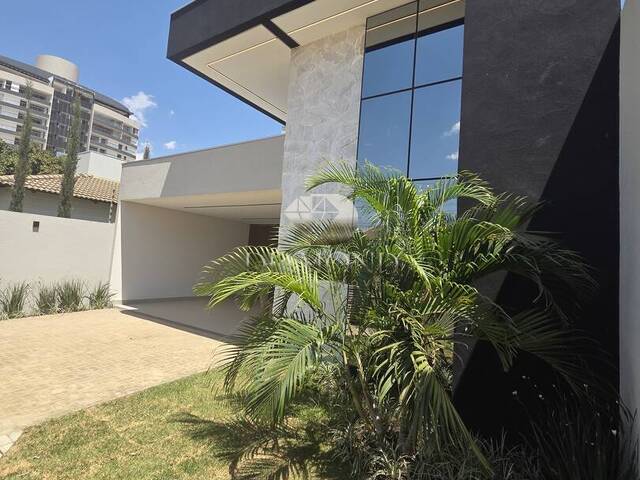 #479 - Casa para Venda em Luís Eduardo Magalhães - BA